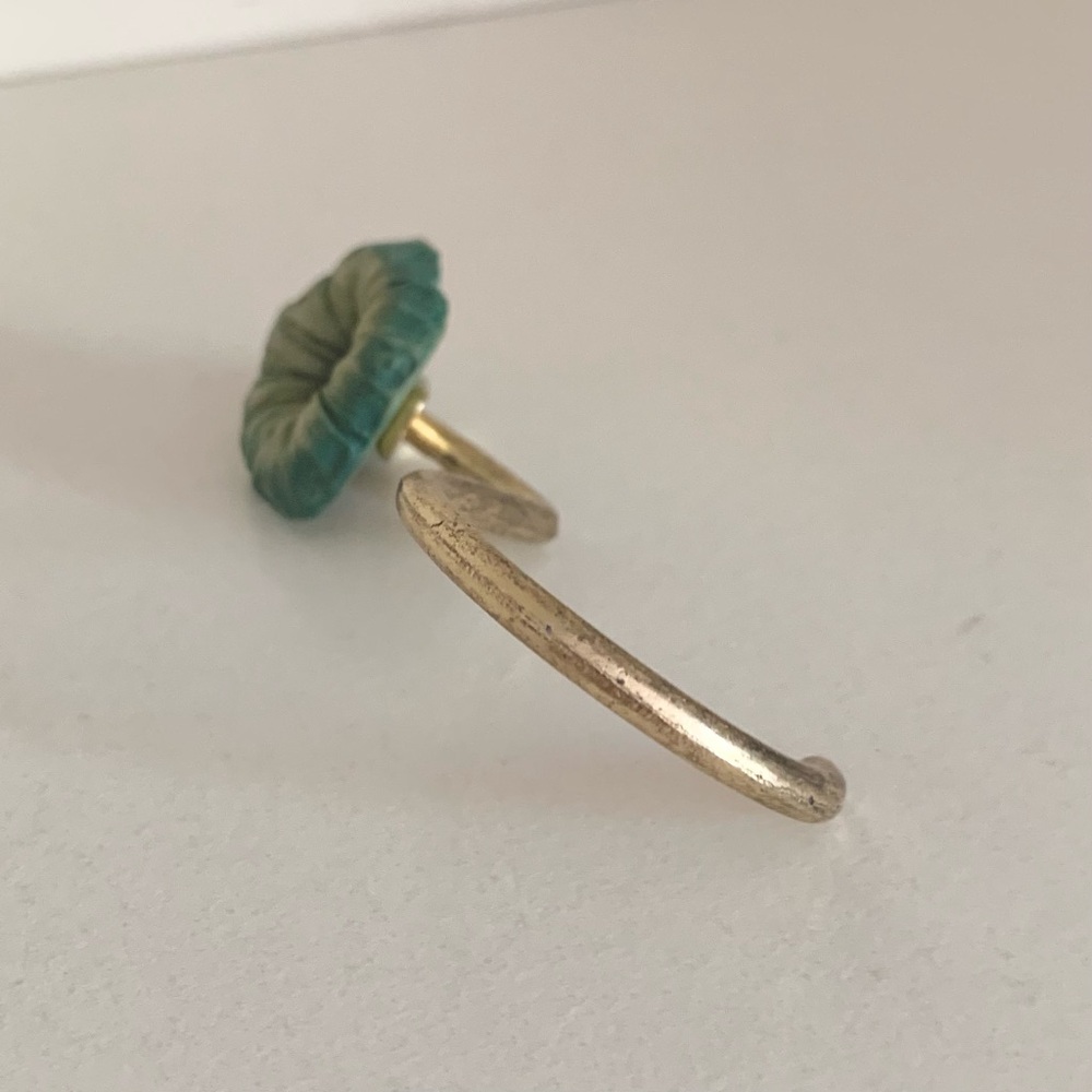 Flower hook - Picture 6 of 12